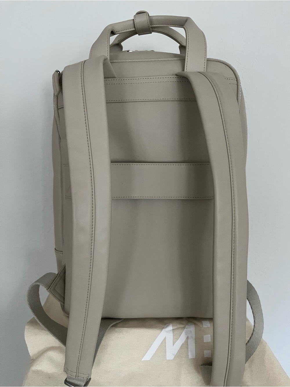 Metro Backpack - Beige - - Picture 12 of 17
